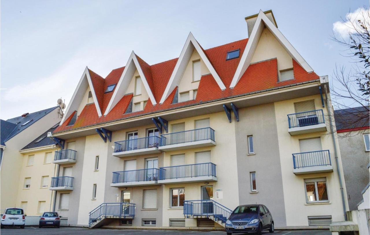 Awesome apartment in Wimereux with 1 Bedrooms Buitenkant foto